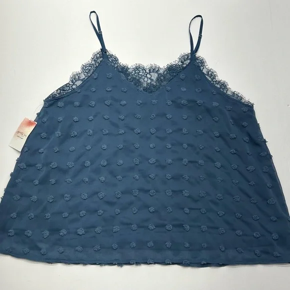 A Beautiful Soul Top Women’s 2X Lined Lace NWT ADJ. Straps Yarn Pompom Accents - Picture 15 of 16